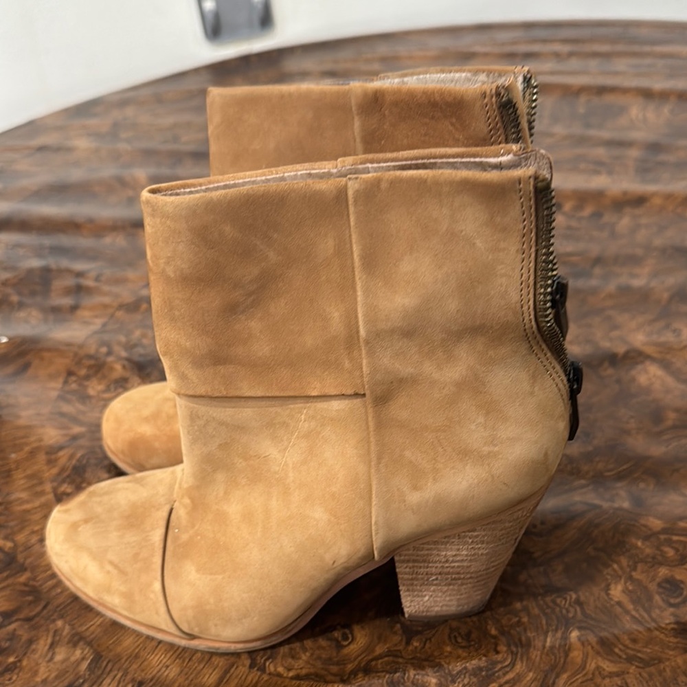 Vince Camuto Tan Heeled Boots Suede